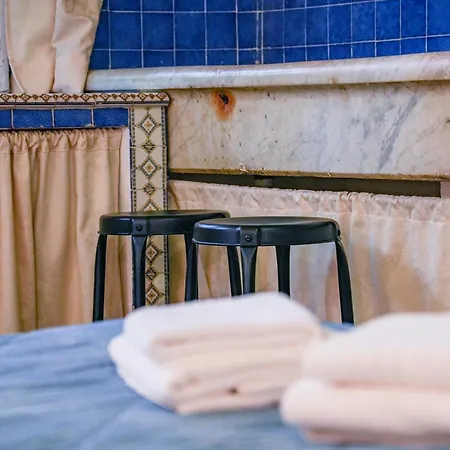 White Guest house 4*