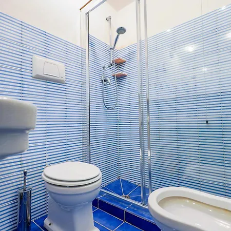 Guest house White 4*