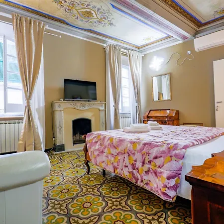 White 4* Lerici