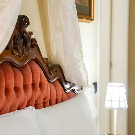 White Guest house Lerici