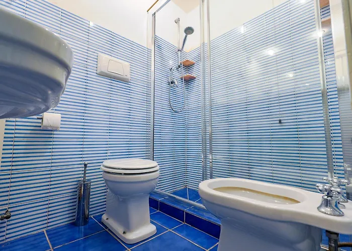 White Pensjonat Lerici